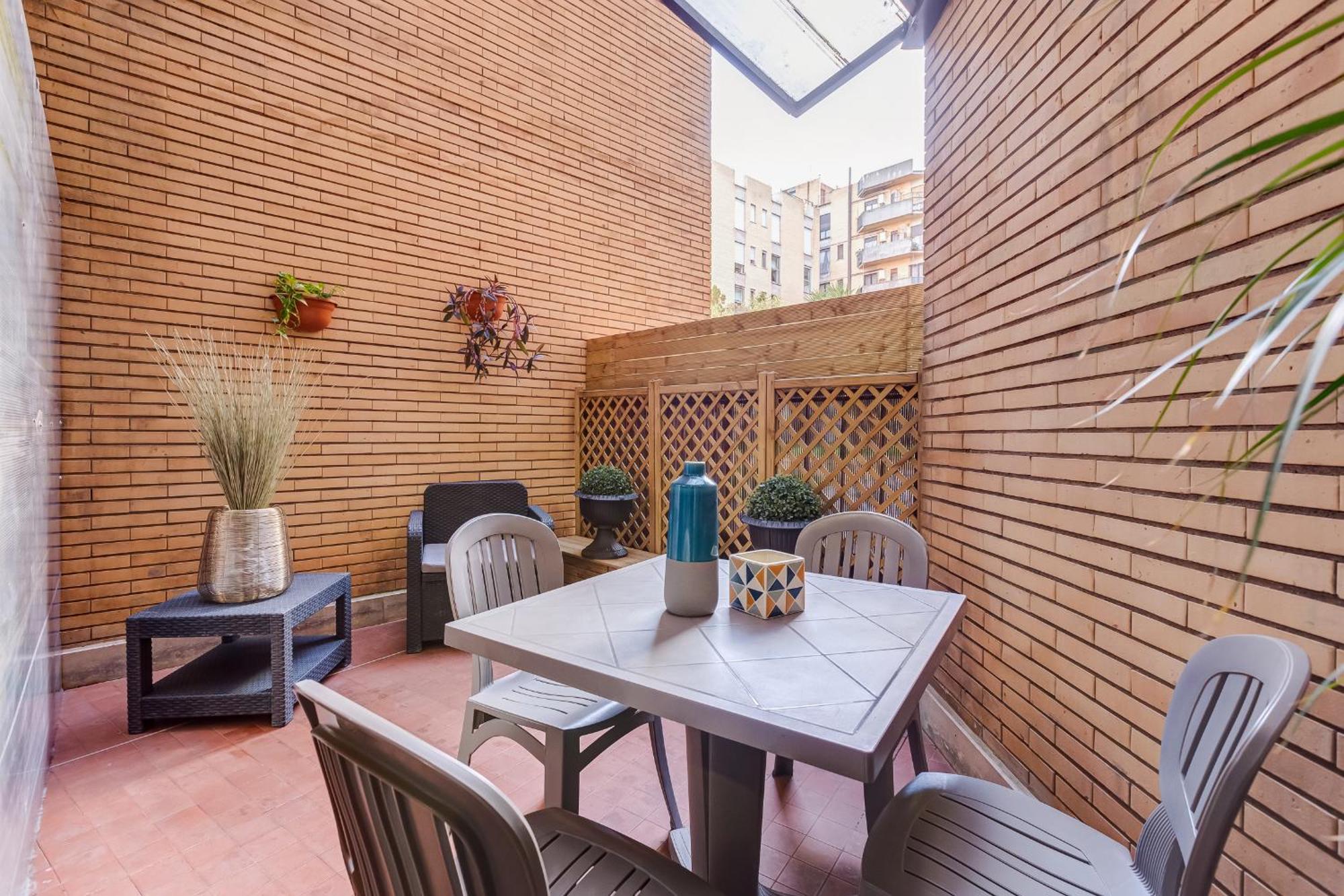 Trastevere-Royal Orchid Apartment โรม ภายนอก รูปภาพ