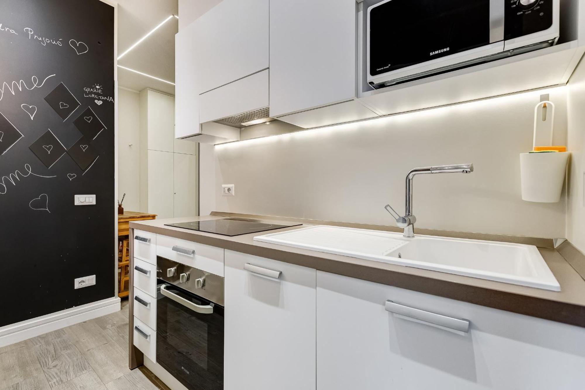 Trastevere-Royal Orchid Apartment โรม ภายนอก รูปภาพ