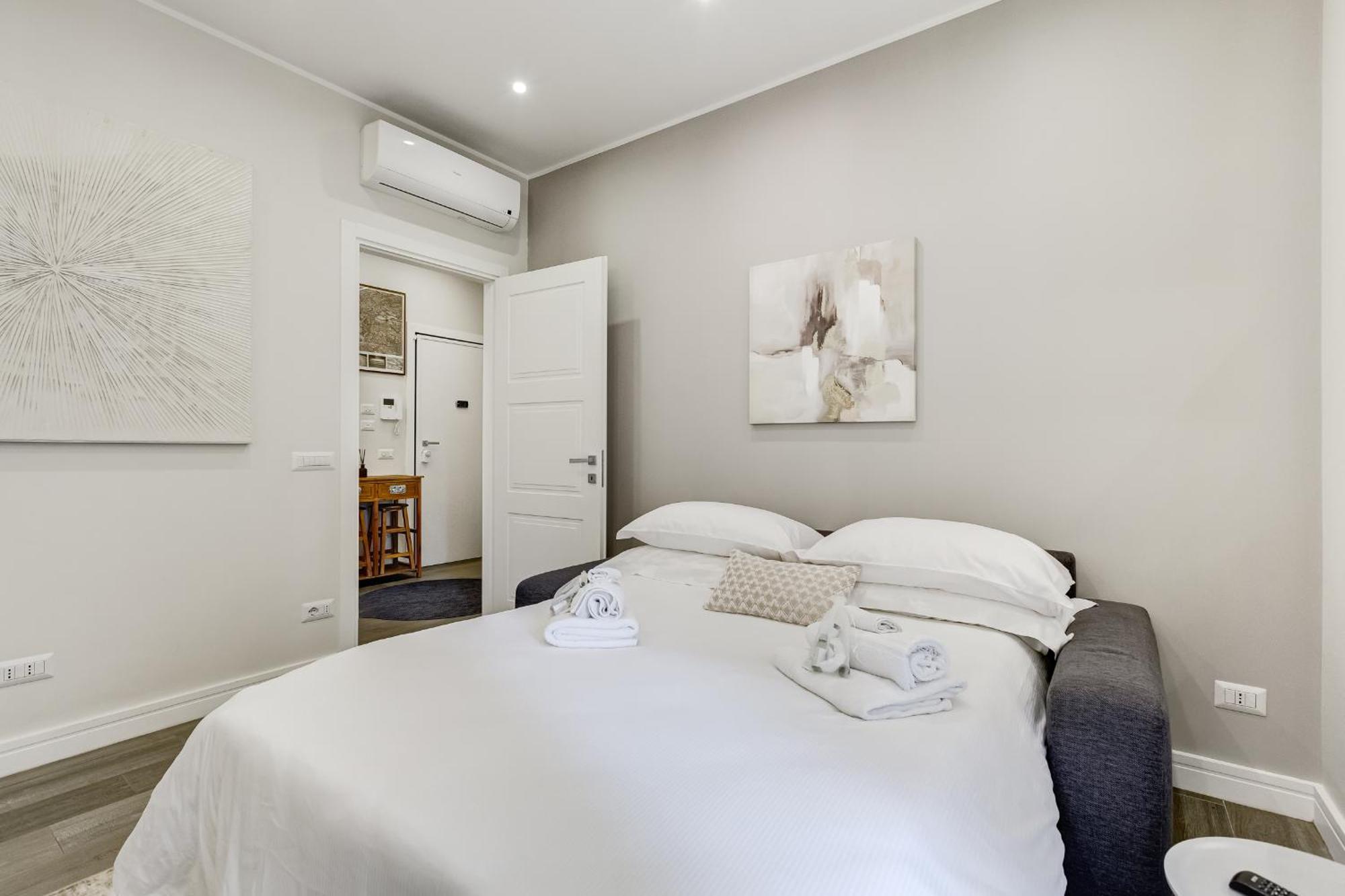 Trastevere-Royal Orchid Apartment โรม ภายนอก รูปภาพ